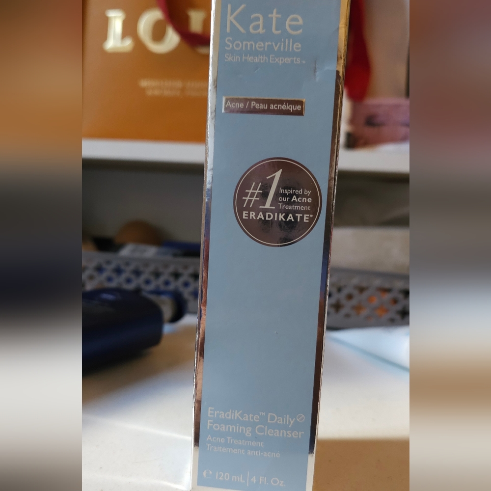 Kate Somerville EradiKate Daily Foaming Cleanser Acne Treatment
